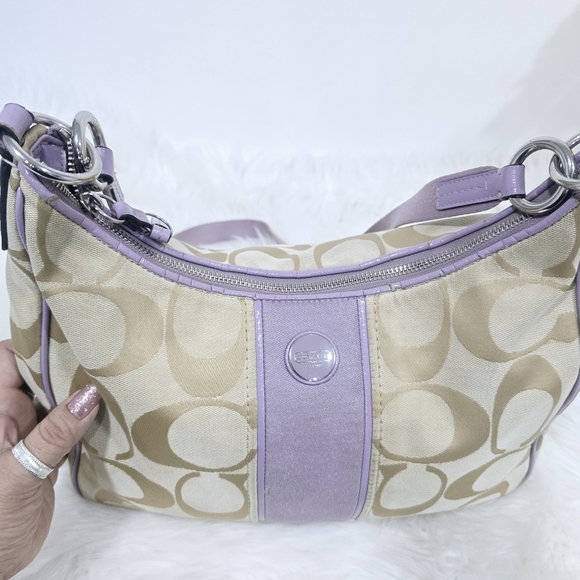 Coach signature tan and lilac purse - Picture 12 of 15